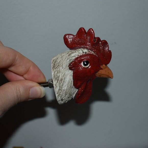 Rustic Country Farmhouse Resin Rooster Chicken Animal Drawer Knob - Picture 8 of 8